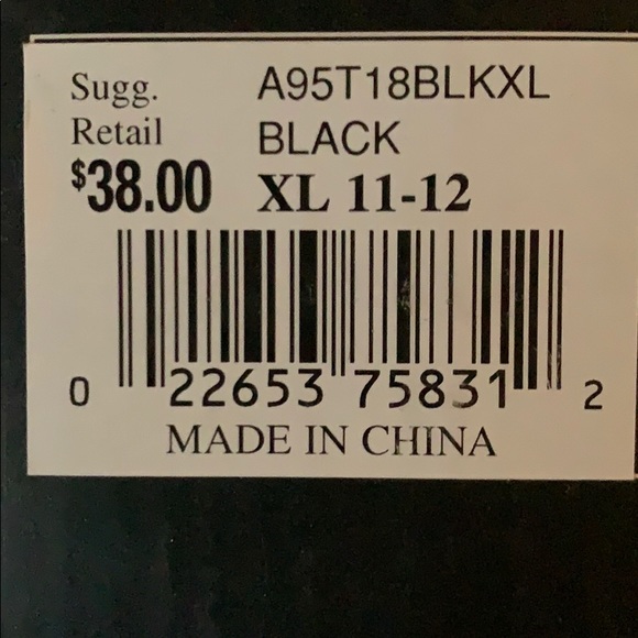 Isotoner Slippers - Picture 4 of 4